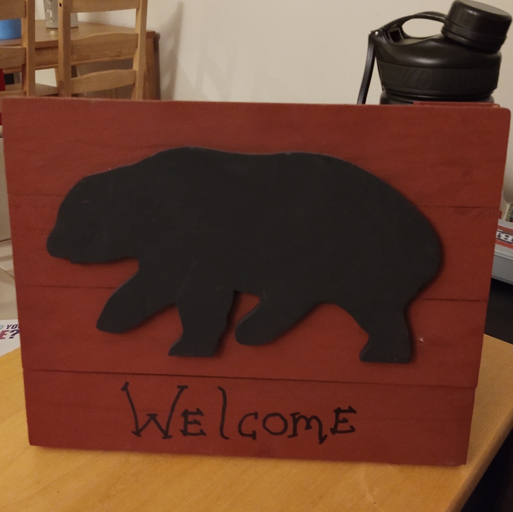 Black Bear Welcome Sign